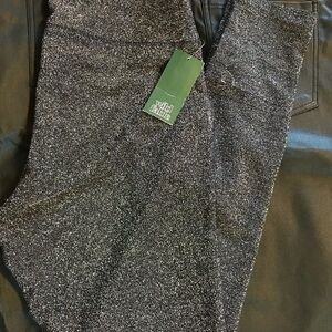 WILD FABLE METALLIC LOOK SPARKLE LEGGINGS SIZE MED 💚 NWT 💚